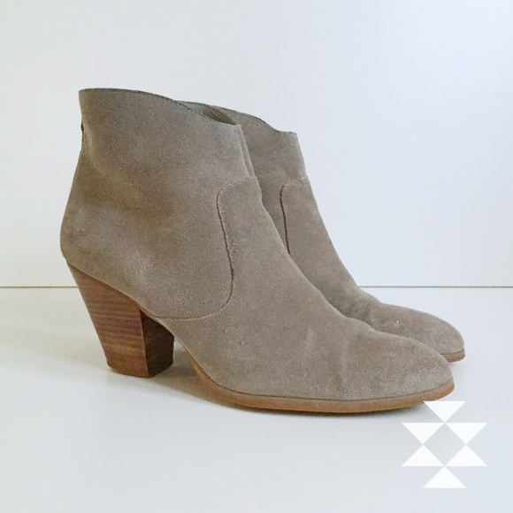 Tesori Shoes - Tesori Gray Suede Ankle Boots Stacked Heel 10M